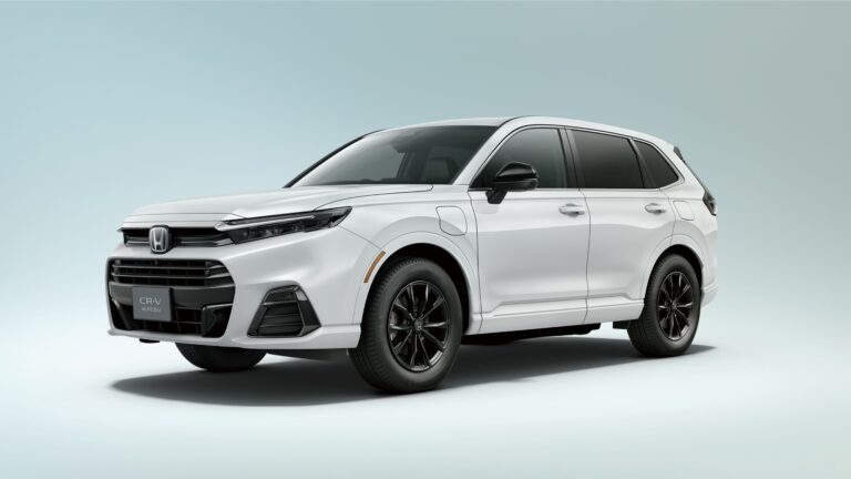 Navigating the Road Ahead: Your Ultimate Guide to CR England Trucks For Sale