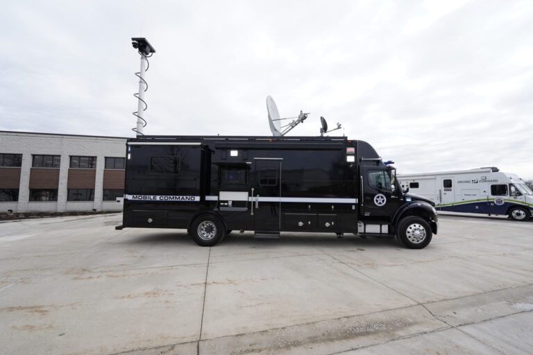 Unearthing Gems: Your Ultimate Guide to Buying & Selling Trucks 4×4 For Sale By Owner