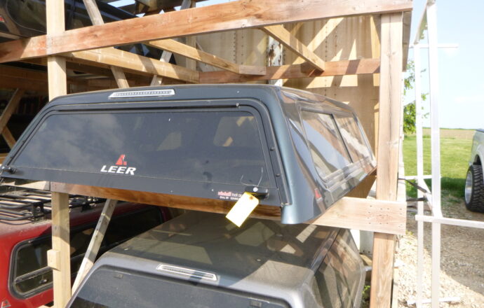 Unlocking the Perfect Fit: What Year Truck Caps Work for Your 1998 Chevy Silverado?